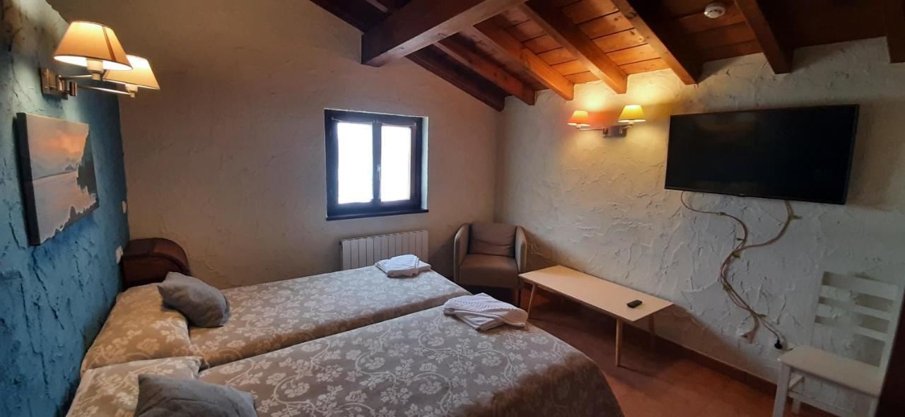 Ecohotel Rural Angiz Бустурия Экстерьер фото